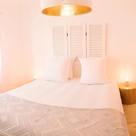 Le Poete Apartment Annecy